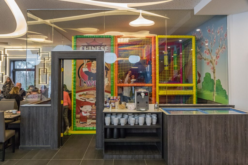 Espace de jeux sécurisé Restaurant WOK Garden.